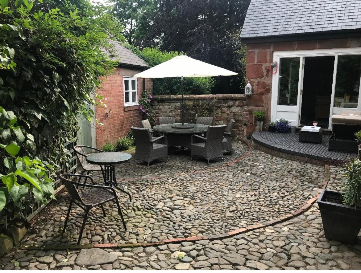 Pear Tree Cottage Courtyard Shrewsbury Exterior foto